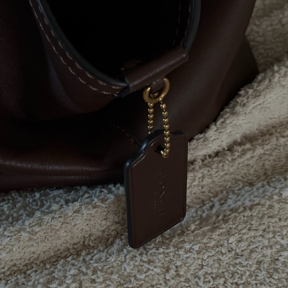 Coach Gramercy Tote in Maple - Picture 9 of 10